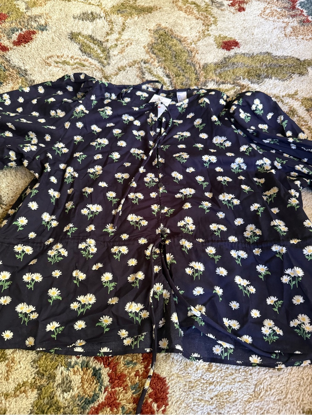 H&M Navy Floral Peasant Blouse with White & Green Daisy Print